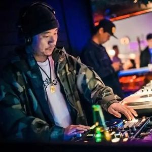 桃子冰♈在线成人无码
